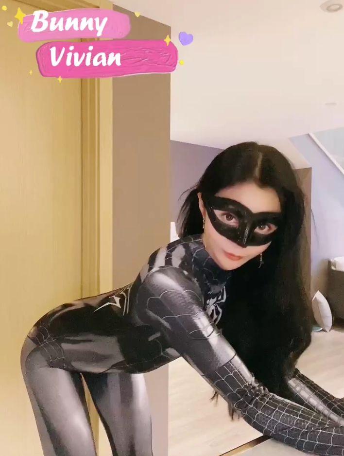 爱丝袜的Vivian小姐姐视频合集 45V/12.48G 2 1650492200 1 - 趣会屋